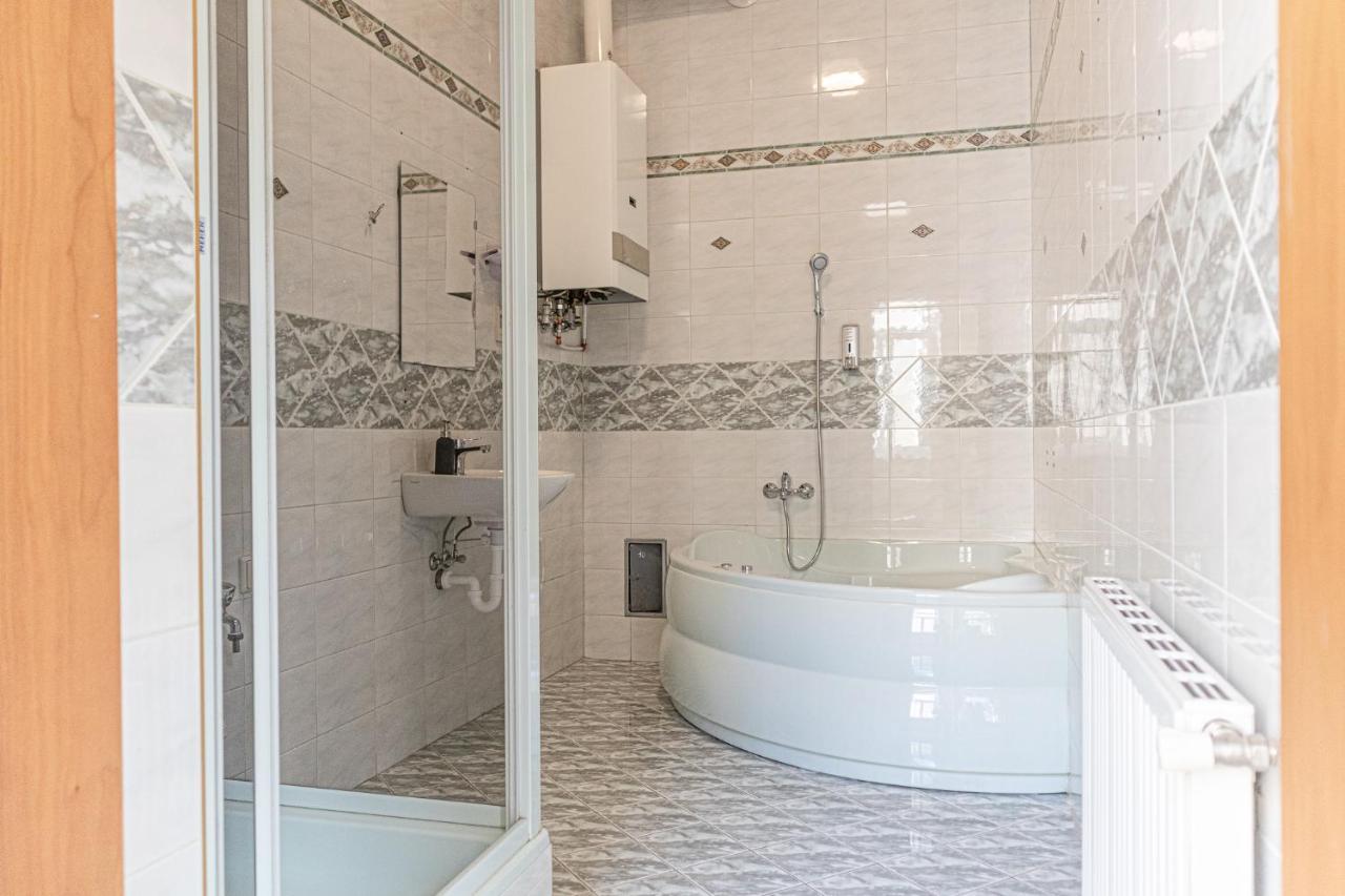 Brilliant 2Br Apt. Near Akh-Hospital Apartamento Viena Exterior foto